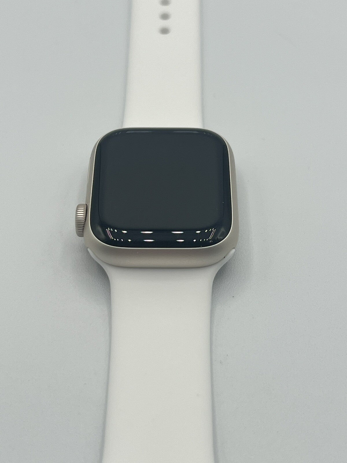 Apple Watch Series 8 41mm Starlight Case with Sport band - Excellent - Techtree 