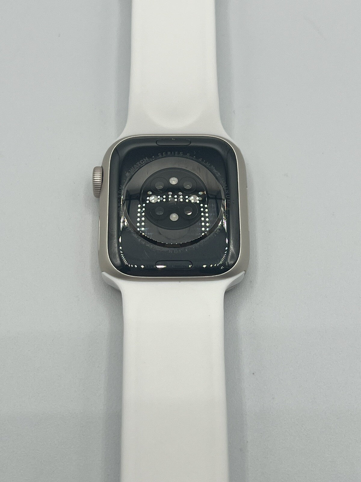 Apple Watch Series 8 41mm Starlight Case with Sport band - Excellent - Techtree 